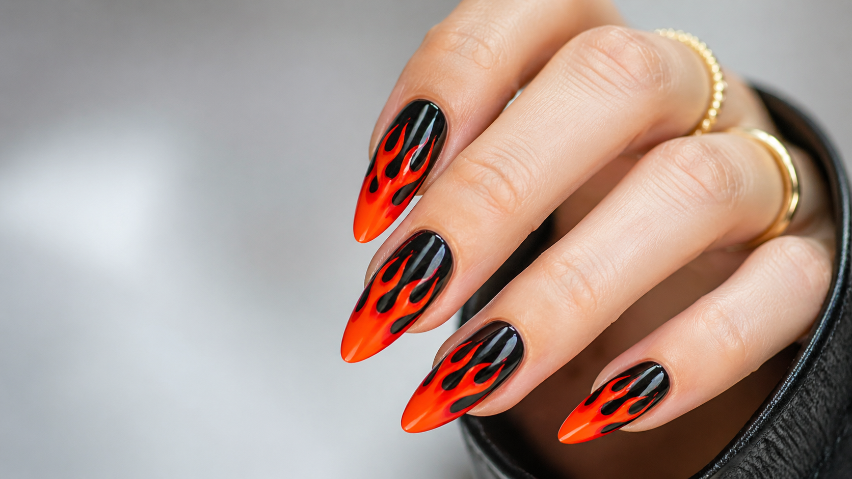 Classic Fire Flames – Timeless and Bold
